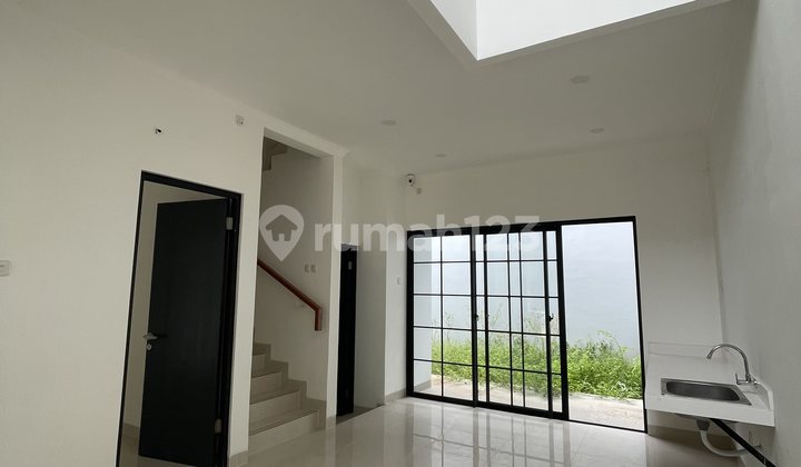 Disewakan Cepat Rumah Baru Costaria Residence Jgc Cakung Metland Menteng 2