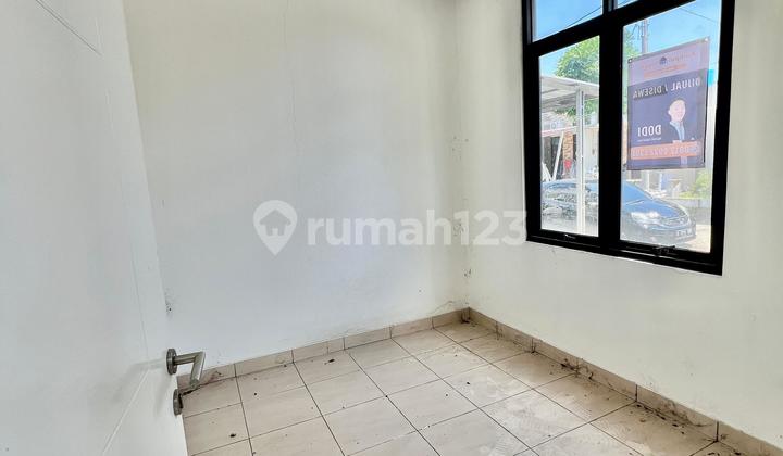 For Sale Comfortable House In Strategic Location At Citra Raya 2