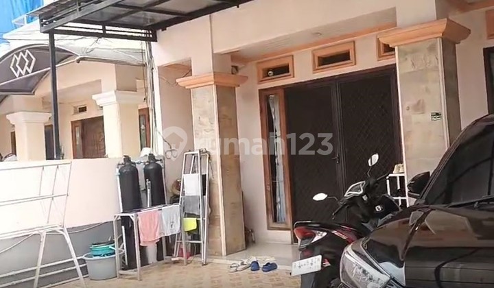 Dijual Rumah Lokasi Strategis di Jakarta Barat 2