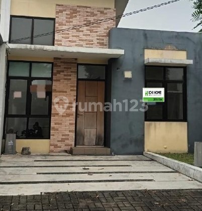 For Sale Comfortable House In Strategic Location At Citra Raya
