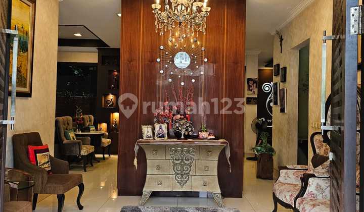 Rumah Mewah Premier Mansion 2