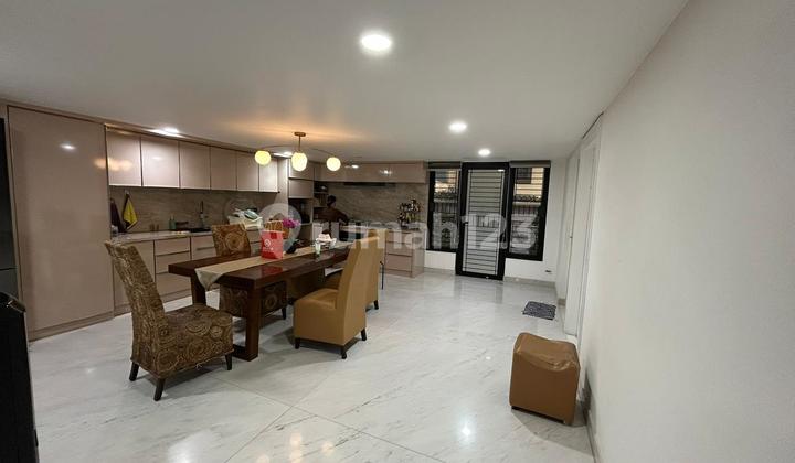 Dijual Rumah 4 Lantai Full Furnished di Bukit Golf Mediterania (BGM) PIK