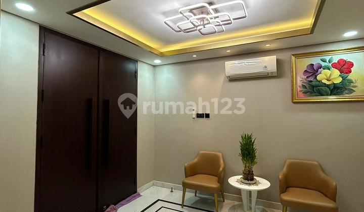 Dijual Rumah 4 Lantai Full Furnished di Bukit Golf Mediterania (BGM) PIK 2