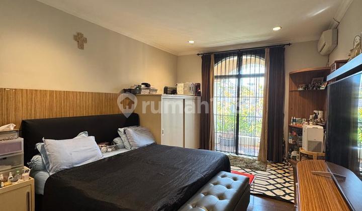 Dijual Rumah Mewah di BGM - Lokasi Premium, Kondisi Renov, Siap Huni