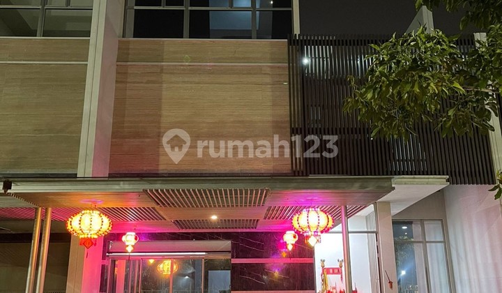 Dijual Rumah Mewah di Golf Island PIK - View Golf & Laut, Siap Huni! 1