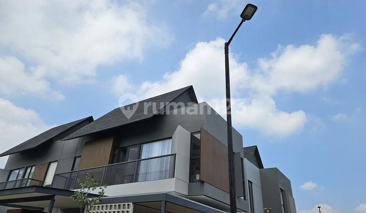 2-Story Ready-to-Occupy House Ivora Summarecon Bandung 2