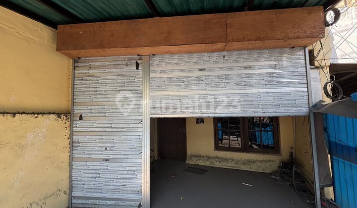Shop House in Gubeng Street 0, Near Campus B of Airlangga University and Soetomo General Hospital 1