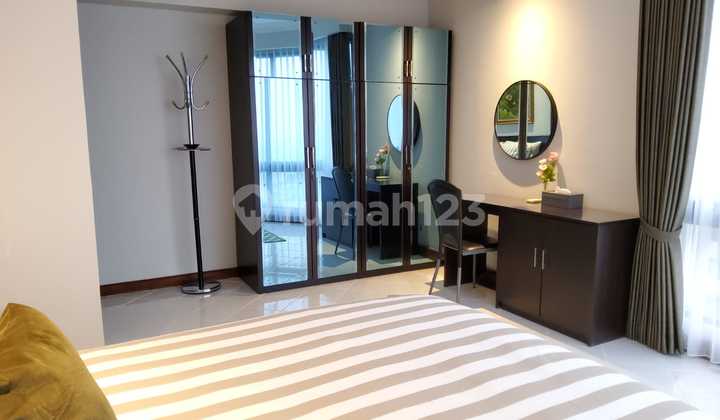 Disewakan Segera Unit Include IPL 2Br Taman Anggrek Condominium 2