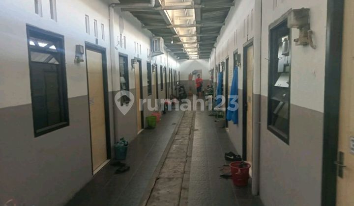 Active Boarding House for Sale, Extra Income at Hr Muhammad Street, Surabaya 1