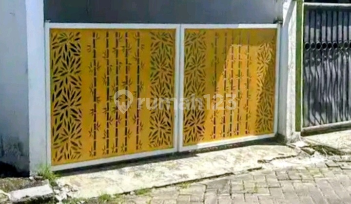 For rent: Gading Fajar 1 house near Sidoarjo Town Square