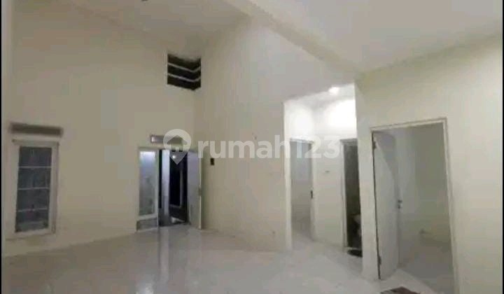 For Rent: Puri Surya Jaya Valencia House For Rent: Puri Surya Jaya Valencia House