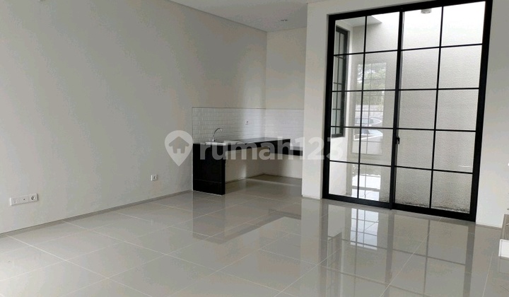 Rumah 2 Lantai Citra Garden Sidoarjo Dekat Tol Strategis