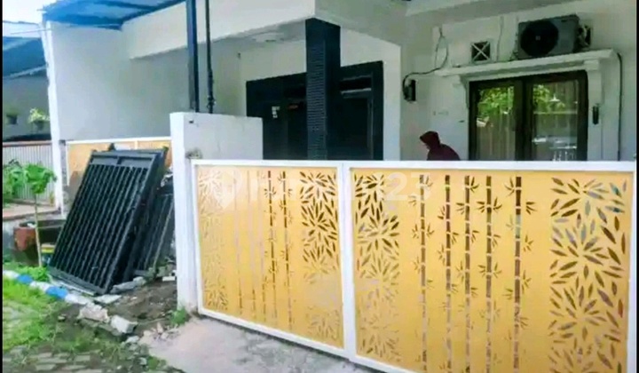 For rent: Gading Fajar 1 house near Sidoarjo Town Square