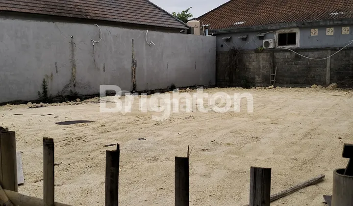 TANAH JUAL DEKAT SUNSET SEMINYAK, UKURAN OK UTK VILLA/HOME STAY/HOSTEL - LINGK. VILLA