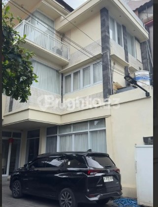 MURAH - SUPER RARE! BELI TANAH, BONUS 2 BANGUNAN BESAR - Cocok Investor & Guesthouse