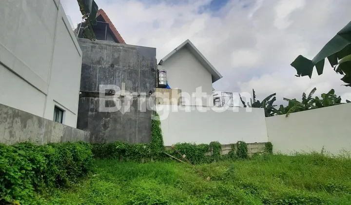LAND FOR SALE at UMALAS - short ride to Canggu and Kuta. Perfect size for villa/hostel