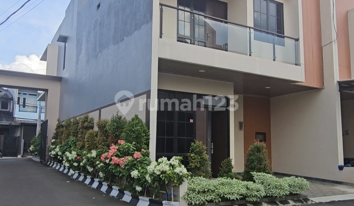 Rumah Baru 2 Lantai, Cluster Exlusive Harga Terjangkau, SHM Rumah Baru 2 Lantai, Cluster Exlusive Harga Terjangkau, SHM