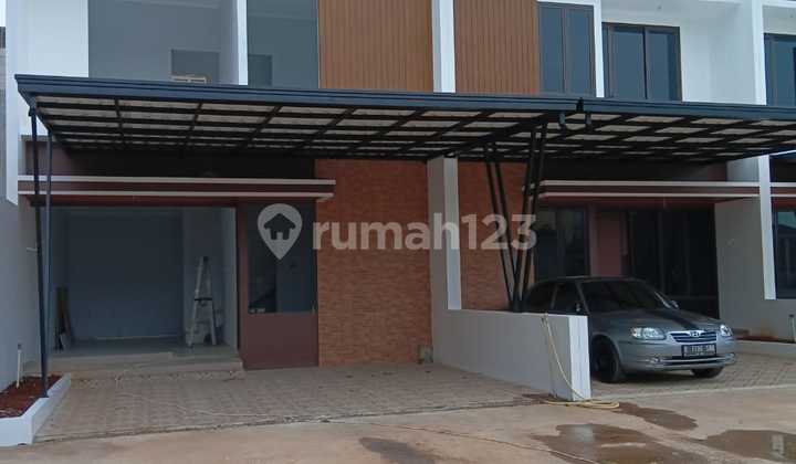 Rumah Siap Huni, Baru Bangun, Cluster Exlusive, Dekat Kotwis Shm