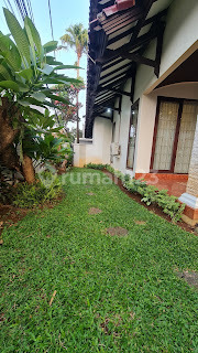 TROPICAL STYLE HOUSE WELL-MAINTAINED AND READY TO OCCUPY IMMEDIATELY