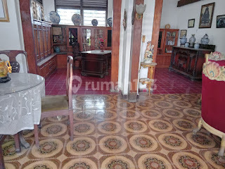 Rumah dijual (Tua/Kolonial) Rapih dan Terawat
