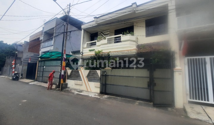 "Cuan" Investment "Cash Only" A 133 M2 Land Plot with Building in Pulo Macan, Tomang Village, Grogol Petamburan District, West Jakarta Administrative City 2