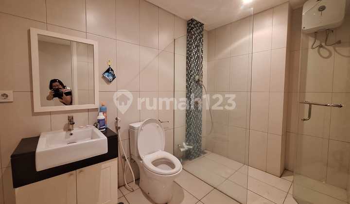SELL APARTEMENT VUE CIPUTRA WORLD SURABAYA FULL FURNISHED 2
