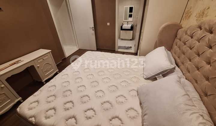 JUAL APARTEMENT VUE CIPUTRA WORLD SURABAYA FULL FURNISHED