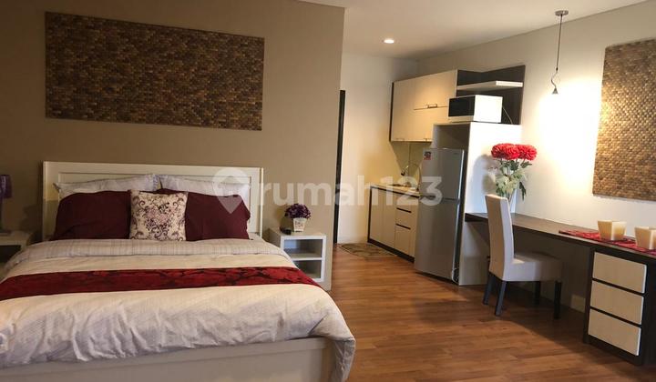 Studio Cantik Bigsize Size di Pusat Kota Angkat Streategys