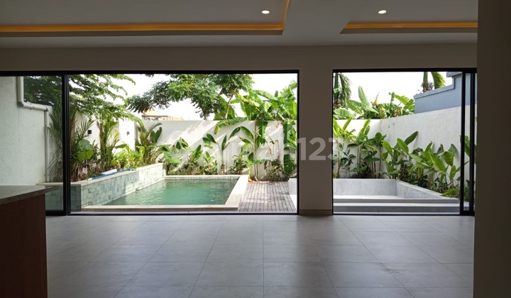 Villa Mewah 3 Lantai + Kolam Renang Di Sanur Leasehold 27 Tahun Villa Mewah 3 Lantai + Kolam Renang Di Sanur Leasehold 27 Tahun