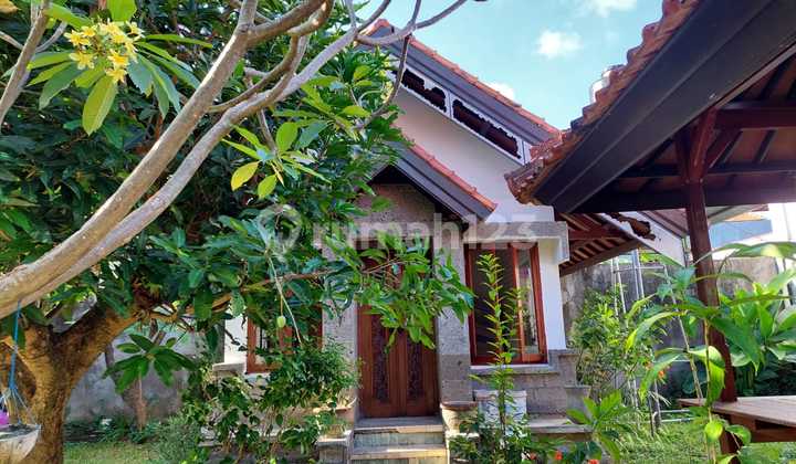 Rumah Mewah Renon Lt880m² 4Kt SHM, Denpasar Selatan