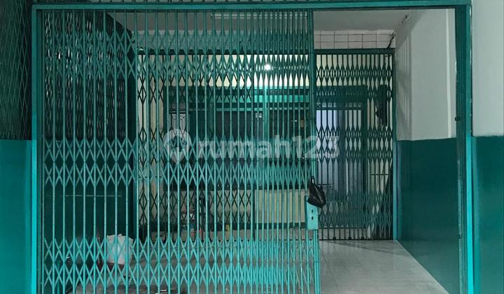 For Rent: 3.5-story Shop House Near Duri Station, West Jakarta 2