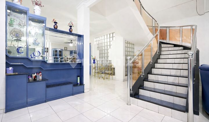 Dijual Rumah Puri Indah Lokasi Strategis Samping Sekolah Ipeka