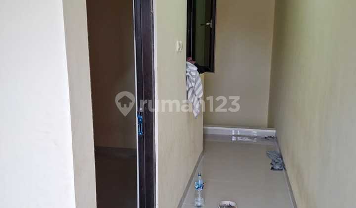 Dijual Rumah Baru 3Lt di Tanjung Duren 2