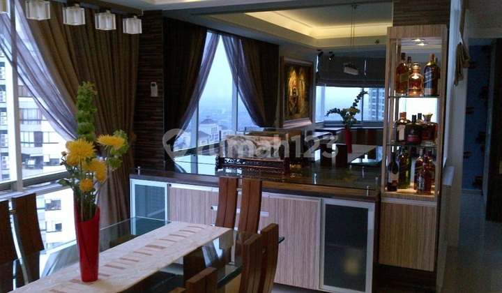Taman Anggrek Adjoining Apartment, Fully Furnished 4 Bedrooms