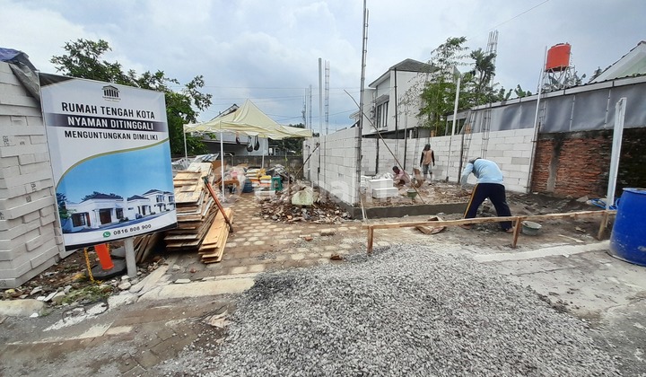 Rumah Kedungmundu Sambiroto Town House Dekat Unimus 1