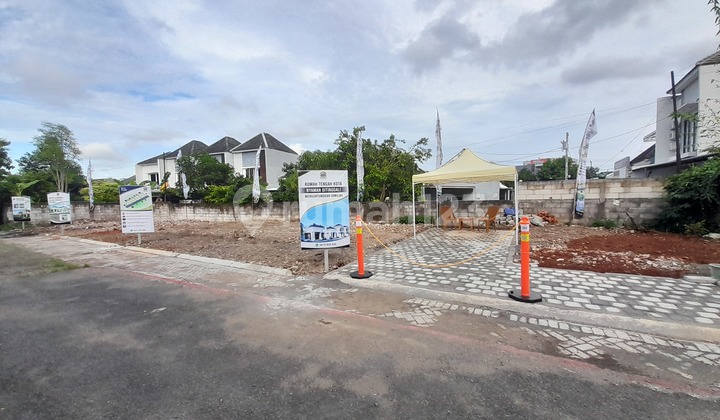 Rumah 2 Lantai Sambiroto Town House Dekat Unimus Kedungmundu Tembalang 2