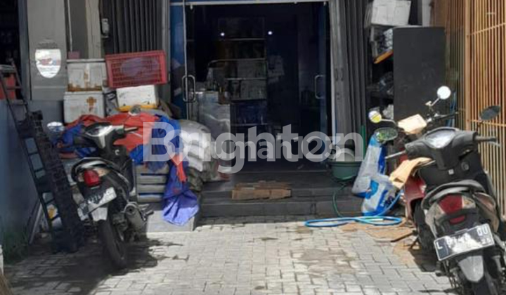 3-Storey Ready-to-Use Shop House in a Strategic Location