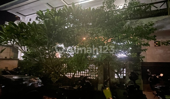Boarding House 20 Productive Rooms 2 Floors on Gatsu Denpasar Boarding House 20 Productive Rooms 2 Floors on Gatsu Denpasar