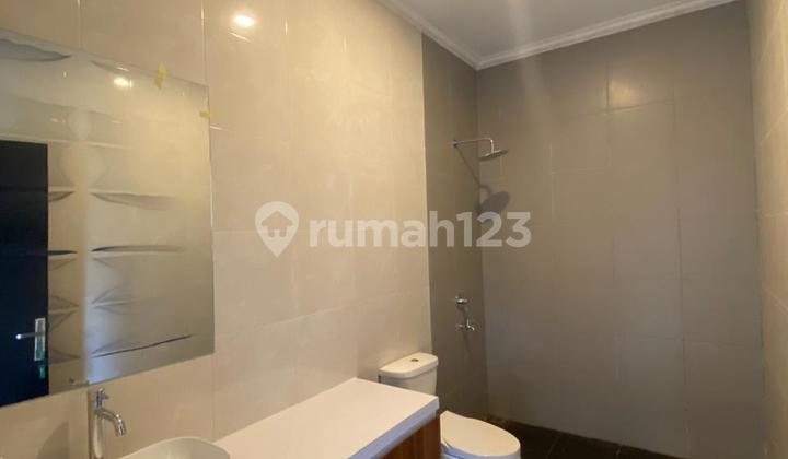 Dijual/Sewa Rumah Ruang Usaha di Gegerkalong Setiabudi Cocok untuk Caffe Kantor Lapangan Padel Kostan Lokasi Strategis Dekat Fasilitas Umum dan Pusat Keramaian 2