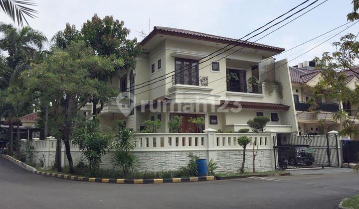 DIJUAL RUMAH TINGGAL SIAP HUNI Jalan Gading Nirwana Kelapa Gading