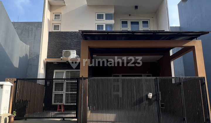 Quick Sale: The Gading Residence House in Kelapa Gading