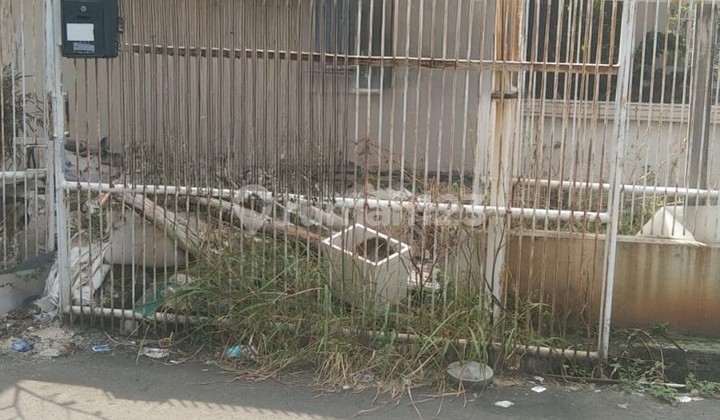 DIJUAL CEPAT RUMAH HITUNG TANAH KELAPA KOPYOR BARAT Kelapa Gading