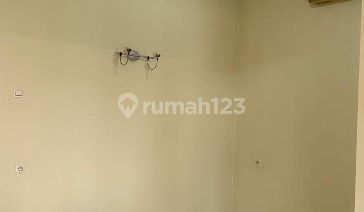 DISEWAKAN RUMAH KELAPA PUAN KELAPA GADING JAKUT  Lokasi strategis 2