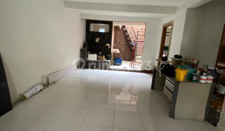 Dijual rumah di Taman Pegangsaan Indah Kelapa Gading Jakut