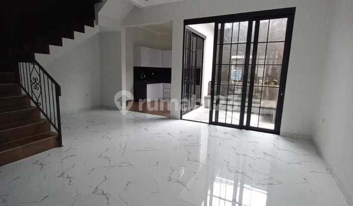 New Ready-to-Occupy House in Turangga Near Horison Hotel Bandung New Ready-to-Occupy House in Turangga Near Horison Hotel Bandung