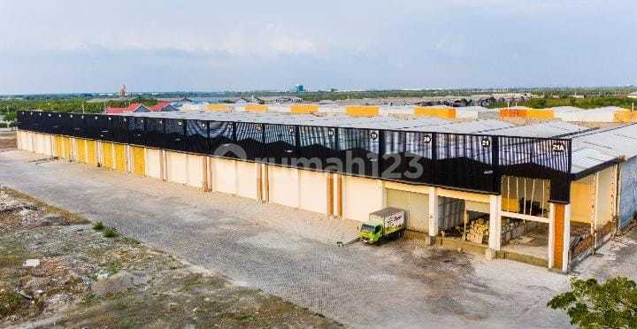 Ready-to-Use Strategic New Warehouse on Manyar Gresik Main Road Ready-to-Use Strategic New Warehouse on Manyar Gresik Main Road
