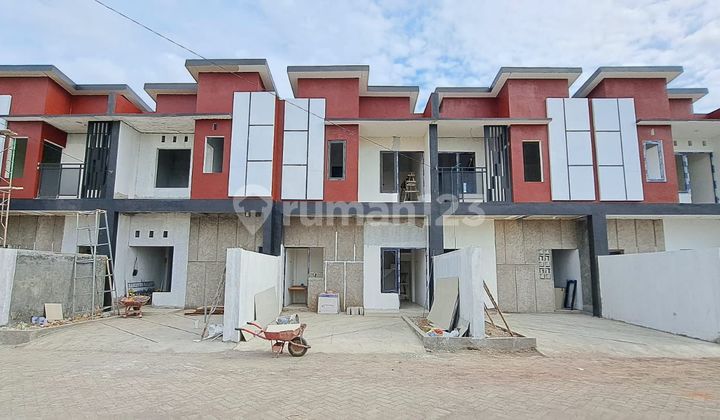 Rumah 2 Lantai Termurah di Sekitarnya HGB