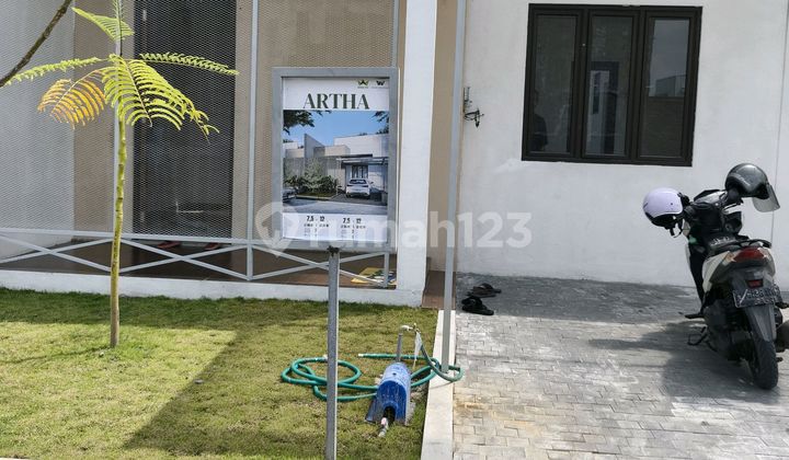 Rumah Artistik Modern Sangat Nyaman untuk Hunian