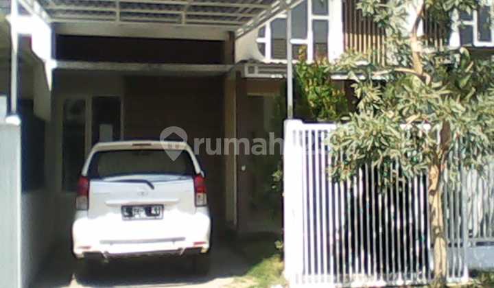 Rumah Lingkungan Mewah Dijual Apa Adanya Rumah Lingkungan Mewah Dijual Apa Adanya