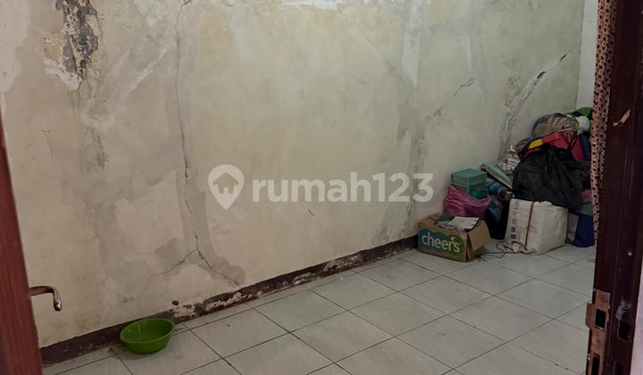 House Located in Kauripan Residential Area, Land Calculation Shows Very High Investment Value 2